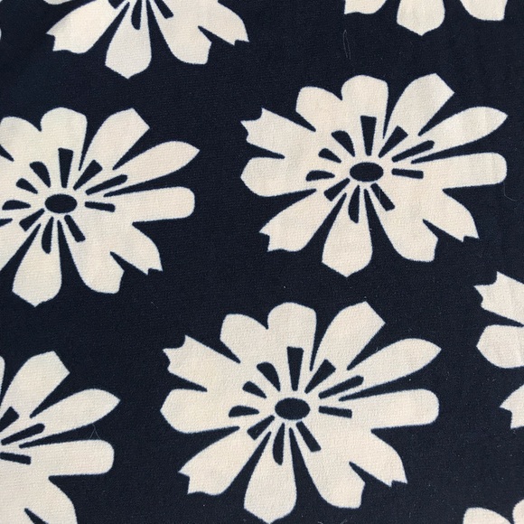 LuLaRoe Navy & Tan Floral Skirt - XS - Picture 2 of 5